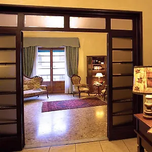 https://bb-old-florence-inn.it-tuscanyhotel.com